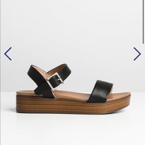 Women’s Nebula -S- Black - D1 Sandals